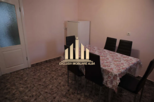 inchiriez-apartament-3-camere-etaj-2-cetate-2