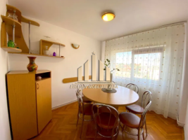 apartament-4-camere-decomandate-cetate-4