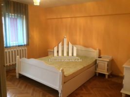 apartament-3-camere-scara-interioara-centru-2