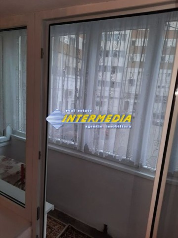 apartament-2-camere-etaj-1-alba-iulia-cetate-de-vanzare-zona-bulevard-catedrala-1