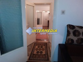 apartament-2-camere-etaj-1-alba-iulia-cetate-de-vanzare-zona-bulevard-catedrala-3