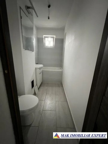 gasca-zurli-apartament-3-camere-cf-2-et44-campulung-4