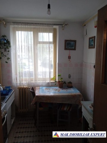 nu-mai-vinde-apartament-3-camere-cf1-et-14-campulung-3