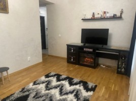 de-vanzare-apartament-2-camere-bloc-nou-etaj-1-pret-75000-euro-negociabil