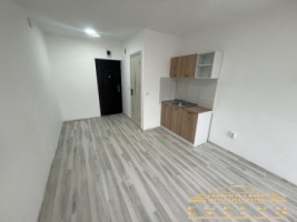 garsoniera-de-vanzare-etaj-2-recent-renovata-zona-liceul-pedagogic-pret-18499-euro-1