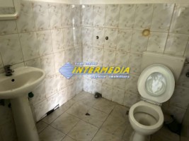 spatiu-comercial-de-inchiriat-cu-vad-in-cetate-suprafata-de-330-mp-15