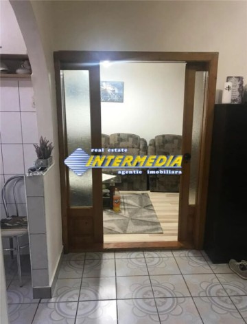 apartament-cu-2-camere-de-vanzare-in-alba-iulia-decomandat-bloc-izolat-termic-2