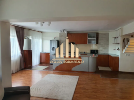 inchiriez-apartament-cu-scara-interioara-2