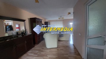 inchiriere-casa-cu-garaj-pe-parter-etaj-si-pod-cu-235-mp-teren-finisata-si-mobilata-complet-in-alba-iulia-13