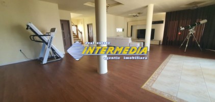 casa-vila-de-vanzare-in-alba-iulia-zona-cetate-schit-zona-exclusivista-finisata-utilata-si-racordata-la-toate-utilitatiile-1