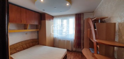 chirie-apartament-3-camere-zona-bcr-primaverii-parter-16