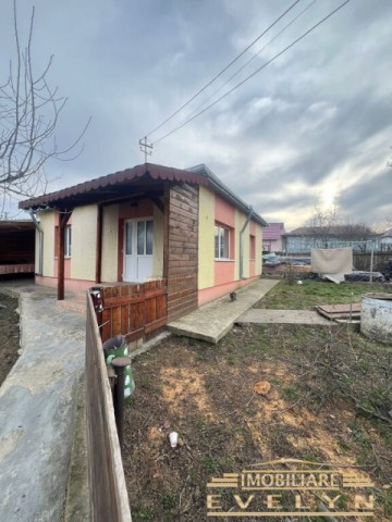 casa-teren-de-vanzare-in-zaicesti-la-strada-principala-pret-58000-euro-negociabil