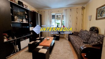 casa-cu-3-camere-de-vanzare-zona-cetate