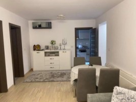 de-vanzare-apartament-cu-3-camere-zona-unirii