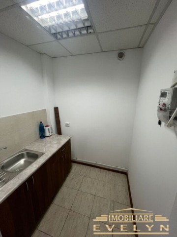 de-vanzare-spatiu-comercial-zona-directia-muncii-pret-55000-euro-6