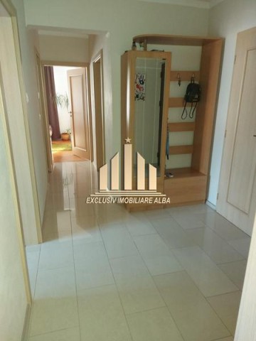 apartament-cu-3-camere-decomandate-cetate