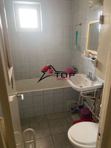 apartament-3-camere-targu-cucu-5