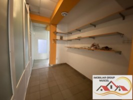 spatiu-comercial-central-200-mp-de-inchiriat-in-campulung-muscel-1400-euro-9