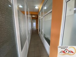 spatiu-comercial-central-200-mp-de-inchiriat-in-campulung-muscel-1400-euro-15