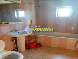 apartament-cu-2-camere-decomandat-de-vanzare-in-alba-iulia-zona-mall-mobilat-5