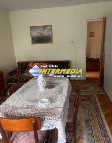 apartament-2-camere-decomandat-de-vanzare-centru-4