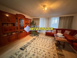 casa-tip-duplex-dpe-de-vanzare-alba-iulia-zona-mall-cu-1000-mp-teren-piscina-mobilata-si-utilata-4