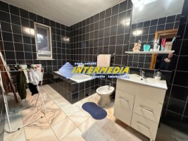 casa-tip-duplex-dpe-de-vanzare-alba-iulia-zona-mall-cu-1000-mp-teren-piscina-mobilata-si-utilata-26