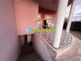 casa-tip-duplex-dpe-de-vanzare-alba-iulia-zona-mall-cu-1000-mp-teren-piscina-mobilata-si-utilata-27