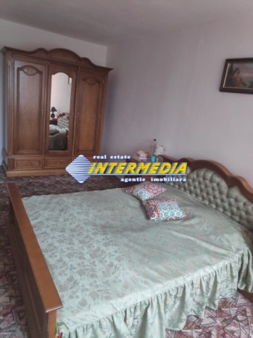 casa-tip-duplex-dpe-de-vanzare-alba-iulia-zona-mall-cu-1000-mp-teren-piscina-mobilata-si-utilata-37