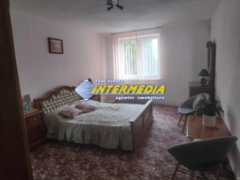 casa-tip-duplex-dpe-de-vanzare-alba-iulia-zona-mall-cu-1000-mp-teren-piscina-mobilata-si-utilata-36