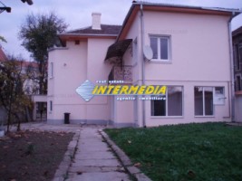 casa-cu-6-camere-alba-iulia-centru-ultracentral-8