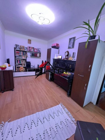 apartament-3-camere-etaj-1-tatarasi-2