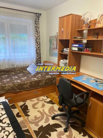 apartament-3-camere-de-vanzare-in-alba-iulia-zona-cetate-4