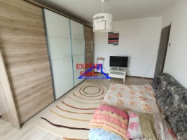 vand-apartament-3-camere-decomandat-zona-ciresica-4