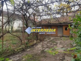 casa-de-vanzare-cu-3-camere-in-centru-alba-iulia-teren-349-mp-1