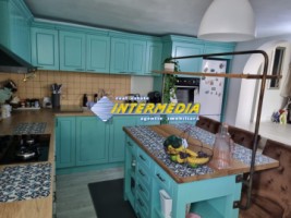 casa-pe-de-vanzare-recent-renovata-in-centru-cu-680-mp-teren-15