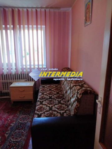 apartament-3-camere-de-vanzare-alba-iulia-zona-tolstoi-5