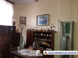 casa-stil-5-camere-teren-8000-mp-campulung-12