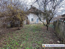 casa-stil-5-camere-teren-8000-mp-campulung-27