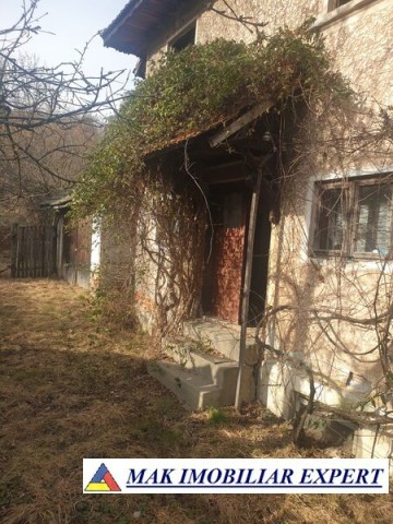 casa-stil-5-camere-teren-8000-mp-campulung-28