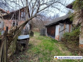 casa-stil-5-camere-teren-8000-mp-campulung-41