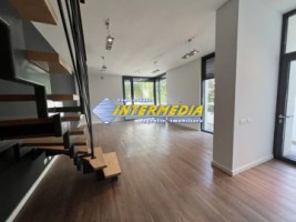 casa-de-vanzare-moderna-cu-7-camere-si-370-mp-teren-alba-iulia-zona-cetate