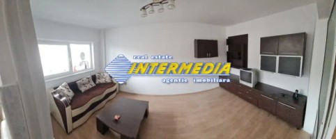 de-vanzare-apartament-2-camere-decomandat-etaj-3-alba-iulia-finisat-complet-mobilat-9