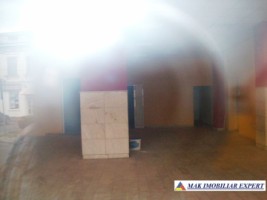 spatiu-comercial-210-mp-centru-campulung-muscel-arges-4