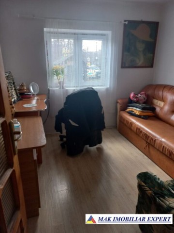 casa-3-camere-teren-1000-mp-in-apa-sarata-campulung-arges-5