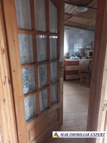 casa-3-camere-teren-1000-mp-in-apa-sarata-campulung-arges-7