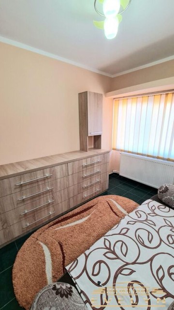 apartament-3-camere-de-vanzare-zona-octav-onicescu-scoala-11-1