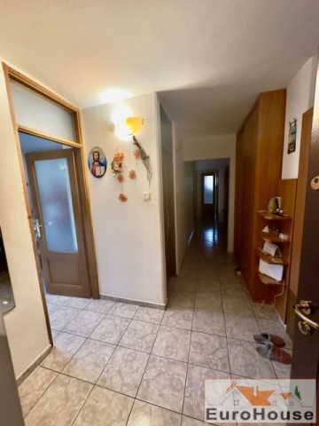 apartament-cu-3-camere-de-vanzare-in-alba-iulia-cetate-12