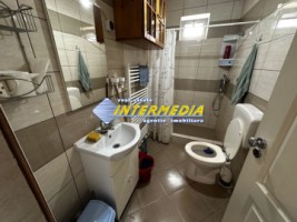 spatiu-90-mp-de-inchiriat-in-centru-alba-iulia-zona-finante-5