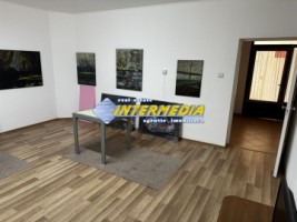 spatiu-90-mp-de-inchiriat-in-centru-alba-iulia-zona-finante-9